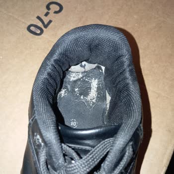 Deichmann Ayakkabısının Parçaları Ayrıldı, Müşteri Hizmetleri Çözüm Sunmuyor
