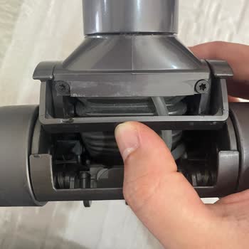 Garanti Dışı Kırılan Dyson Süpürge Başlığı İçin Ücretsiz Değişim Talebi