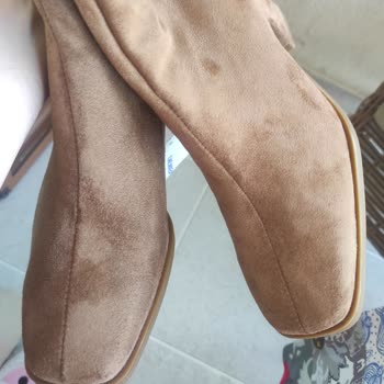 LCW'de Tekrarlanan Kusurlu Ürün Ve Renk Tutarsızlığı