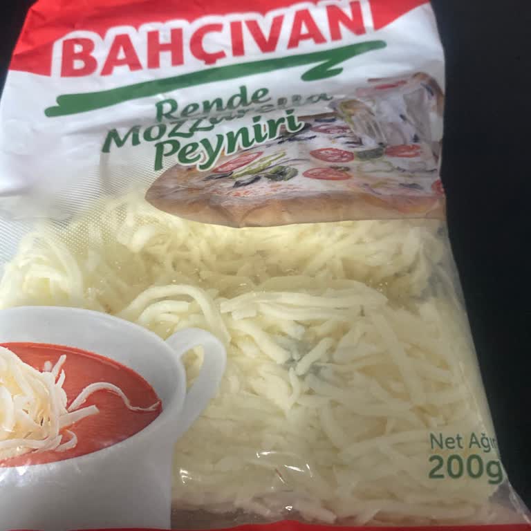 Son Kullanma Tarihi Geçmemiş Rende Mozzarella Peynirinde Küf Sorunu