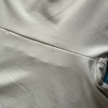 DeFacto'dan Gelen Kullanılmış Ve Ter Kokulu Ürünler İçin Tam İade Talebi