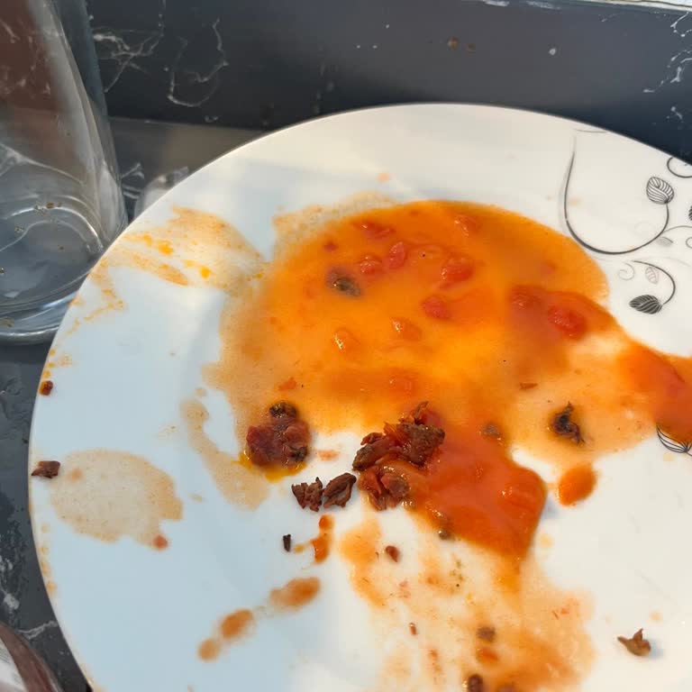 Tukaş Domates Rendesinde Tanımlanamayan Siyah Parçalar Ve Sağlık Riski