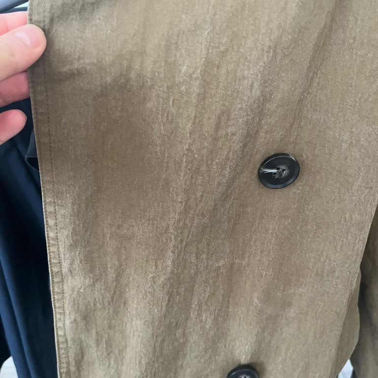 Kalitesiz Mont Ve Mağaza Müdürünün İlgisiz Yaklaşımı