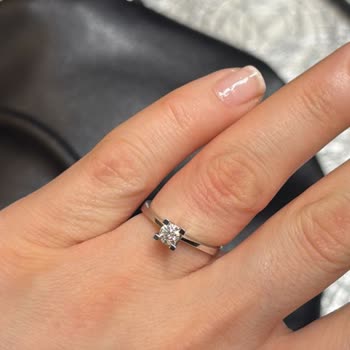 İlan Görseliyle Uyuşmayan Tek Taş Yüzükte Ek Ücret Talebi