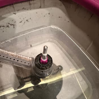 Mop Bezi Su Almıyor, Firma Yanıt Vermiyor