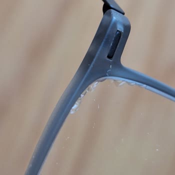 Sol Cam Kaplama Dökülmesi Ve Kullanıcı Hatası İddiasına Karşı Garanti Kapsamlı Lens Değişimi Talebi