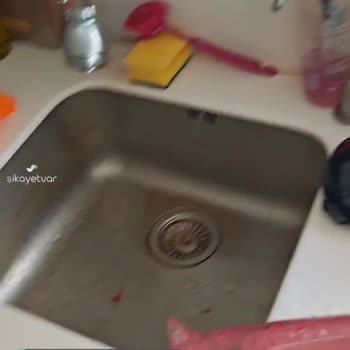 Siyah Su Akıtan Philips Mikser!