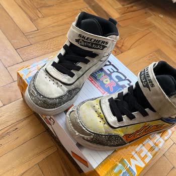 Skechers Çocuk Ayakkabısının Bir Ayda Yırtılması Ve Kullanıcı Hatası İddiası