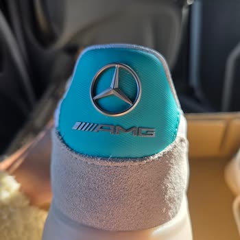 Adidas'tan Tekrarlanan Kusurlu Ayakkabı Gönderimleri Ve Tam İade Talebi