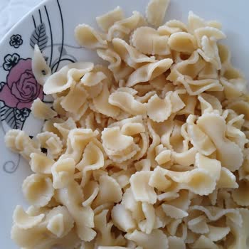 Son Kullanma Tarihi Geçmemiş Olmasına Rağmen Fiyonk Makarnada Bozulma Ve Güven Sarsıntısı