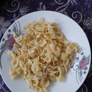 Son Kullanma Tarihi Geçmemiş Olmasına Rağmen Fiyonk Makarnada Bozulma Ve Güven Sarsıntısı