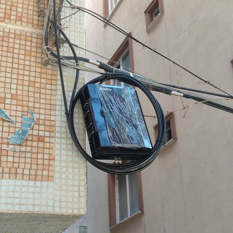 Argedit Personellerinin Çevreyi Kirletmesi Ve Temizleme Talebi