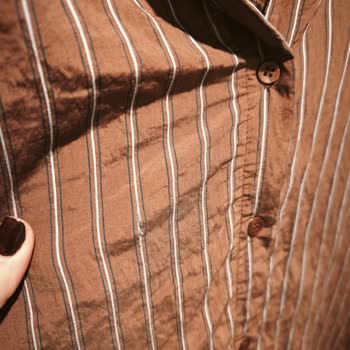 Kusurlu Gömlek İçin Yetersiz İade Süreci Ve İletişim Sorunu