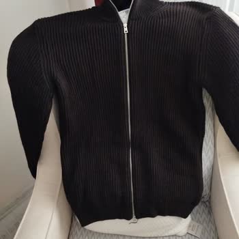 Defolu Hırka Ve Geri Dönüş Sürecindeki Uzun Bekleme