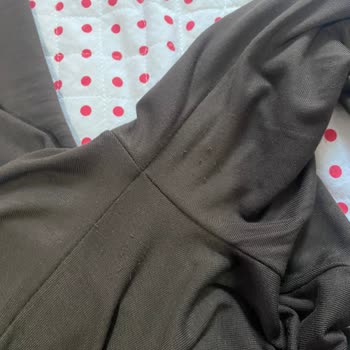 Kusurlu Ceket Ve Tüylenen Body İçin Hızlı İade Ve Değişim Talebi