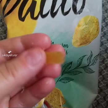 BİM Patito Cipsten Sert Madde Çıktı!