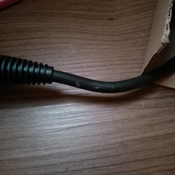 Mağaza Çalışanının Hatası Nedeniyle Kablo Hasarı Ve Saygısız Müşteri Hizmetleri