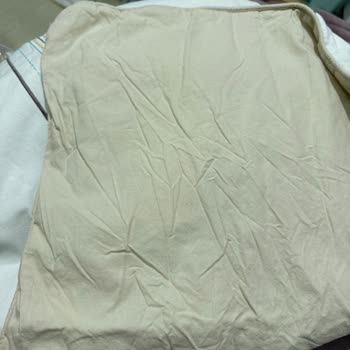 Almila'dan Gelen Kullanılmış Ve Kirli Hediye Ürünler Saygısızlık Oluşturdu