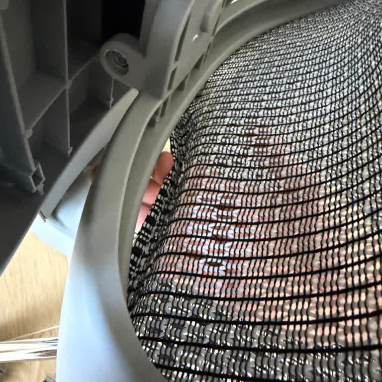 10 Gün İçinde Yırtılan Oyun Koltuğu İçin Ücretsiz Tamir Ve İade Reddedildi