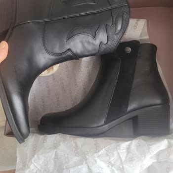 Derimod'dan Hatalı Bot Çifti Farklı Numara, Değişim Talebi