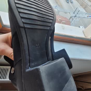 Derimod'dan Hatalı Bot Çifti Farklı Numara, Değişim Talebi