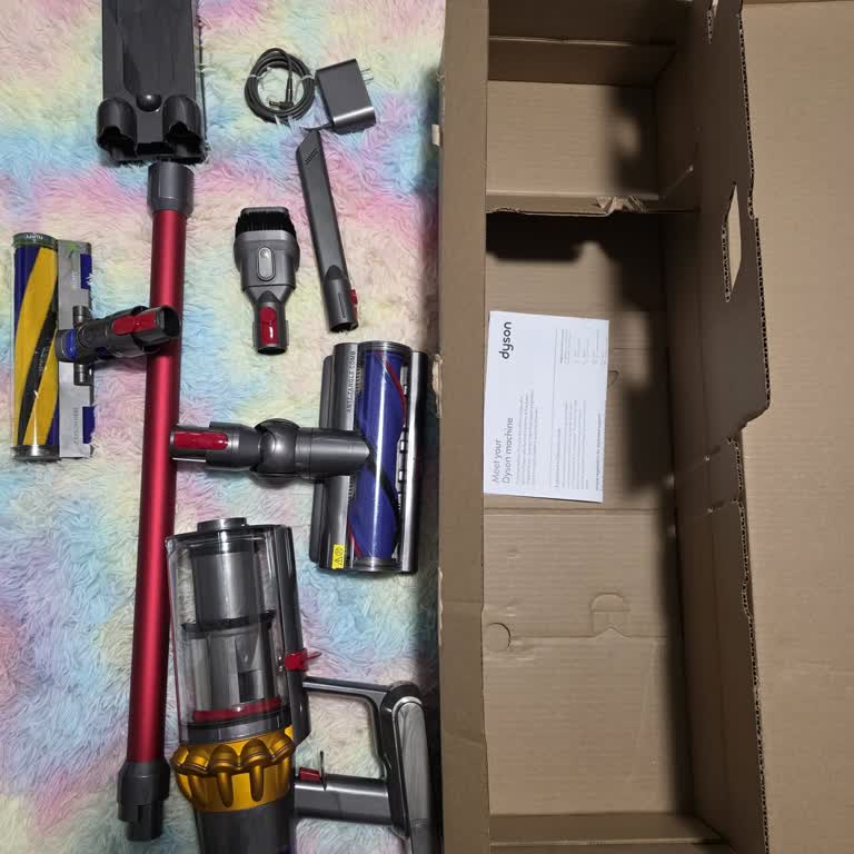 Dyson V15 Süpürgede Eksik Saç Toplayıcı Başlık Ve Yanıltıcı Bilgilendirme