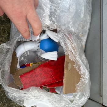 Hasarlı Pokemon Figürü Teslim Edilmedi Ve Hepsiburada Hizmetleri Yetersiz