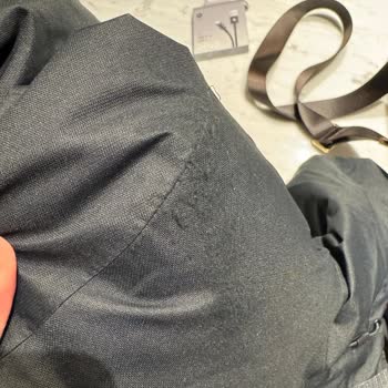 Kalitesiz Mont Ve Mağaza İhmalı