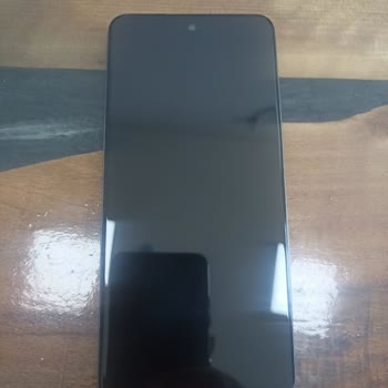 Realme C65 Ekran Sorunu: Yetkili Servisin Kullanıcı Hatası İddiası Ve Ücret Talebi