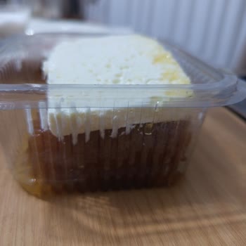 Ek Ücretli Bol Kadayıf Tek Kat Kaymaklı Geldi, İade Talep Ediyorum