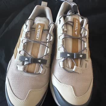 İlk Kullanımda Bozulan Adidas Ayakkabısının İade İsteği Reddedildi