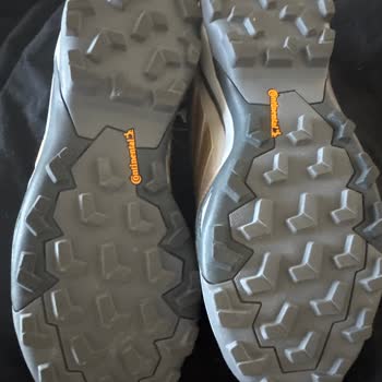 İlk Kullanımda Bozulan Adidas Ayakkabısının İade İsteği Reddedildi