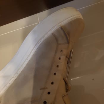 Greyder Ayakkabısında Temizleme Sonrası Kararmalar Ve Mağaza Tarafından Kullanıcı Hatası İddiası