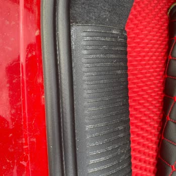 Carwax Terracity’de Detaylı Temizlik Sözde, Gerçekte Kirli Ve Saygısız Hizmet