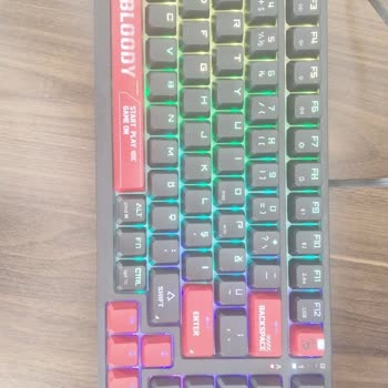 Enter Tuşunun LED'i Çalışmıyor Ve Shift Satırının LED Bağlantısı Yanlış