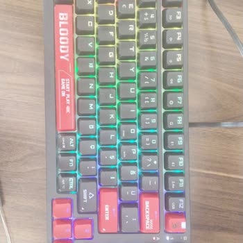 Enter Tuşunun LED'i Çalışmıyor Ve Shift Satırının LED Bağlantısı Yanlış