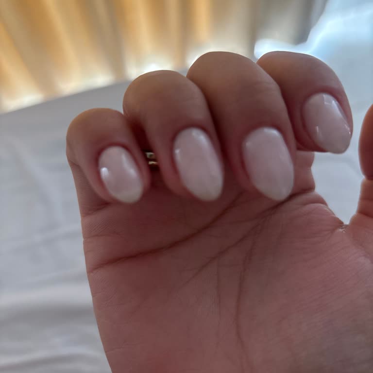 Umay Beauty’de Uzun Bekleme, Acı Çekilen Manikür Ve Kaba İlgisizlik