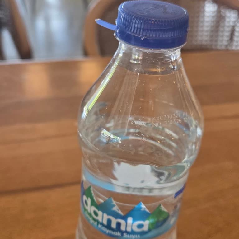 Köyceğiz Damla Su Şişe Kapaklarındaki Keskin Parçalar Sağlık Riski Oluşturuyor