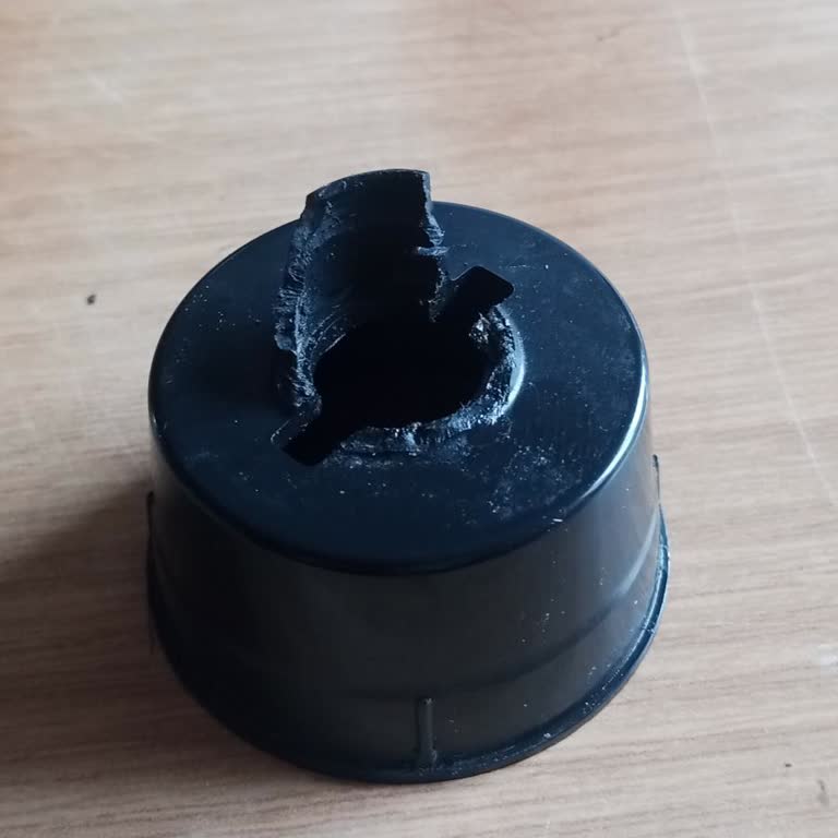 Normal Kullanımda Blender Dişlisi Kırıldı Garanti Kapsamında Çözüm Bekliyorum