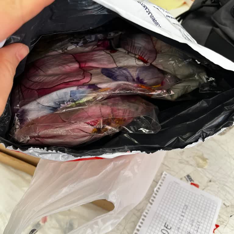 Organic Scarfs Yanlış Ürün, İade Reddedildi Ve Cevap Yok