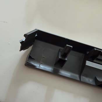 Kırık Havalandırma Paneli İçin Ücretsiz Değişim Talebi