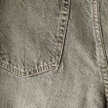 Bershka Jeans Pantolonlarda Arka Cepten Yırtılma Ve Kalite Şikayeti