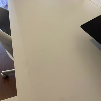 İKEA Ümraniye Mağazasında Kısa Sürede Çatlayan Çalışma Masasına Fiziki İnceleme İsteği