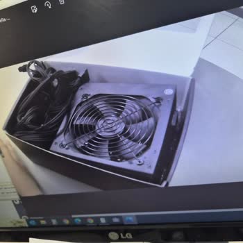 Arızalı Ve Kargoda Hasar Görmüş 750W Cooler Master PSU İçin Ürün Değişimi Talebi