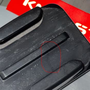 Knmaster Kırık Kamera Aparatı Güvenlik Riski Ve Tazminat Talebi