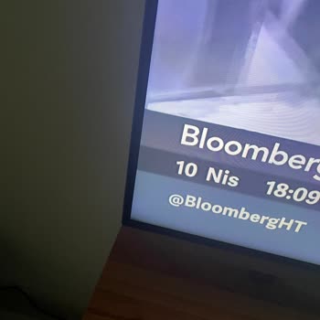 Samsung Neo QLED TV'de Görüntü Bozuklukları Ve Değişim Talebi