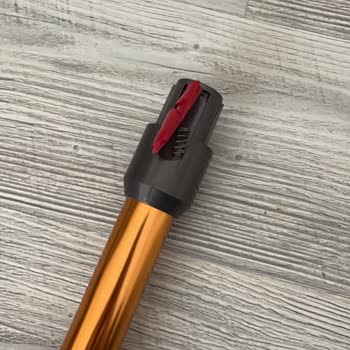 Dyson V10 Boru Yayı Kırıldı, Tek Parça Olarak Satılıyor