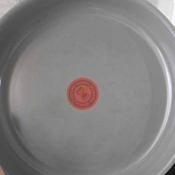 Satışta Yanıltıcı Yapışmazlık İddialarıyla Satılan Tefal Tencerenin Garanti Ve Servis Sorunları