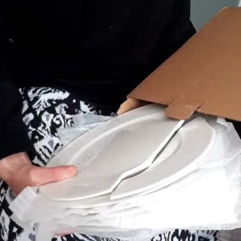 Kırık Ve Kusurlu Yemek Takımı Parçalarının Hemen Değiştirilmesini Talep Ediyorum