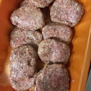 Bozuk Ve Çiğ Köfte Siparişinde Sağlık Riski Ve İade Talebi